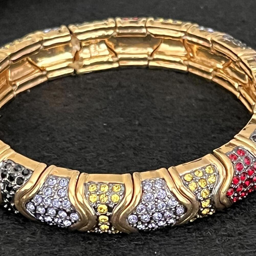 Beautiful Joan Rivers Multicolor Goldplated Rhinestone Large Stretch Bracelet - Picture 2 of 5